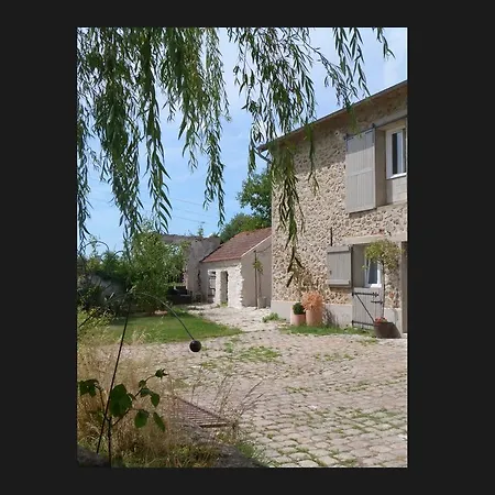 Ferme Du Grand Du Bois Bed & Breakfast 3*